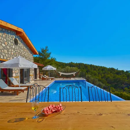 Lukka Kaş