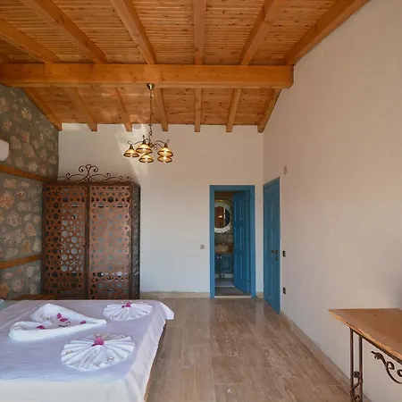 Lukka Villa *